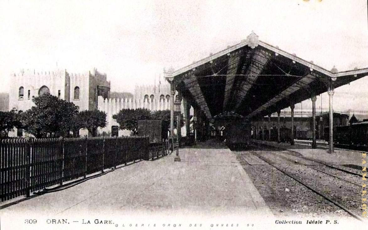 Oran- Gare PLM- Voies- 03.jpg